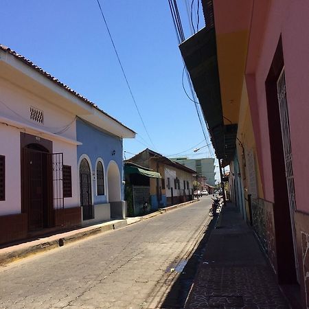 El Callejon Guest House Leon Exterior photo