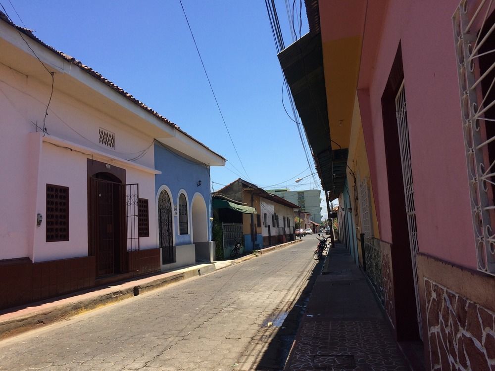 El Callejon Guest House Leon Exterior photo
