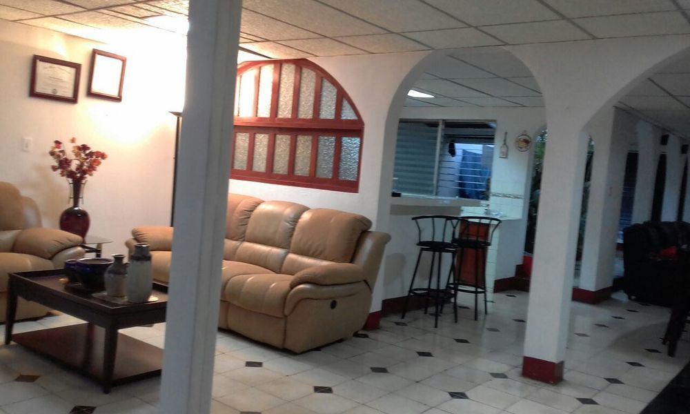 El Callejon Guest House Leon Exterior photo